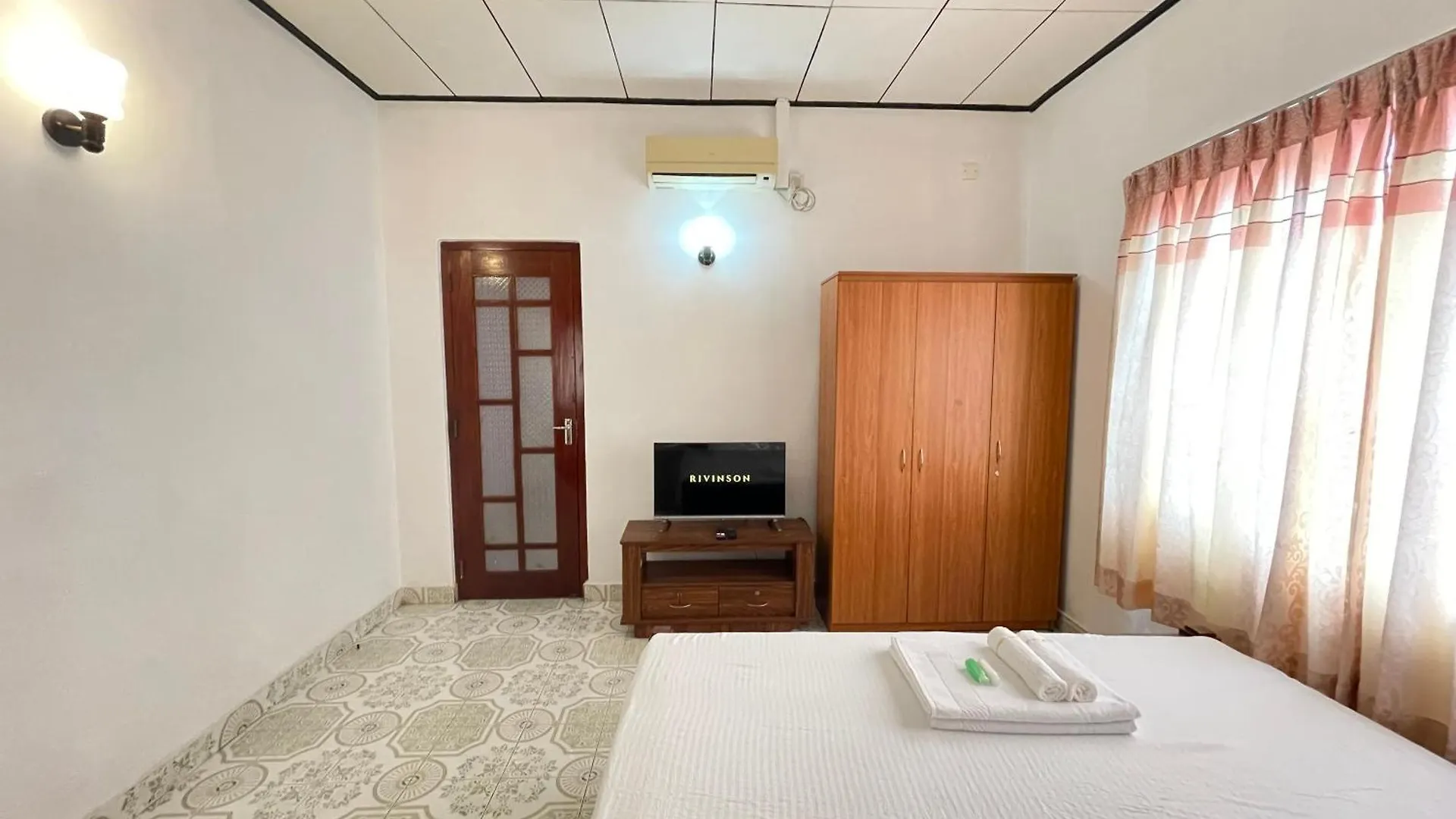 Hotel Rivinson Negombo